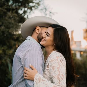 Meet your Posher, Daniela